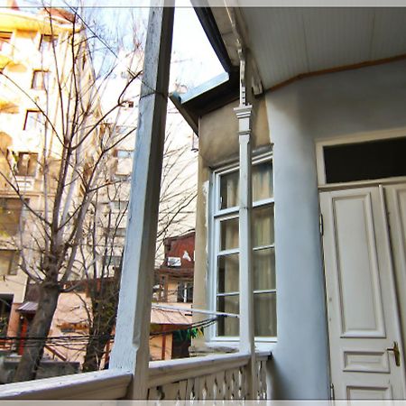 Dika'S Home In Mtatsminda Тбилиси Экстерьер фото